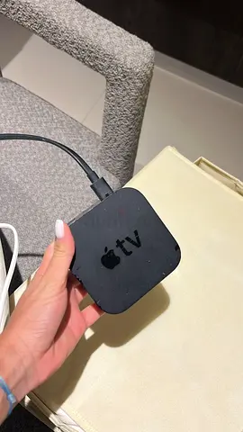 Apple TV (3rd/4th gen) streaming box