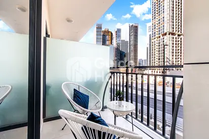 Fully Furnished I 12 Cheques I Modern Living