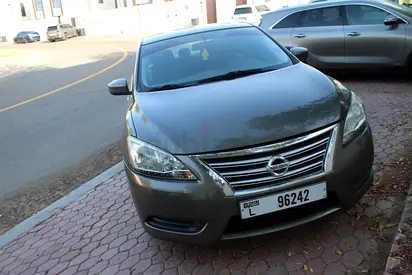 Nissan Sentra 2013 Urgent Sale - GCC - Excellent Condition - RTA passing Guaranteed