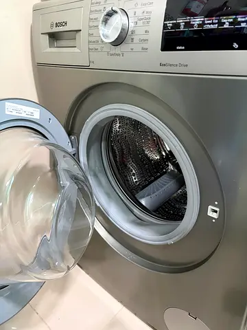Bosch front-load washing machine - good working condition