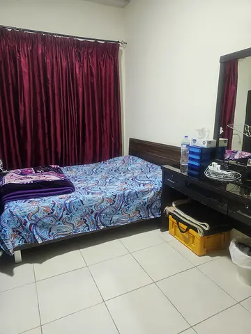 Queen size Bed coat with medicated mattress