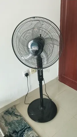 Black  Decker Adjustable Pedestal Fan - Perfect Working Condition