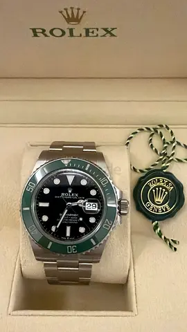 Rolex Submariner (Green Bezel) Automatic Mens Watch with Box and Tags
