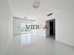 Spacious 3Br| Closed Kitchen| Skyline view