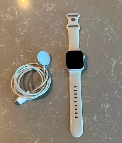 Apple Watch Series 7 GPS 41mm – Fully Working