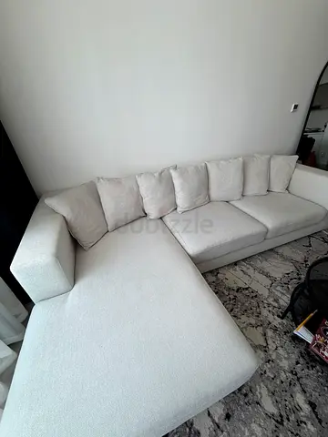 Light cream L-shaped sectional sofa with chaise - good condition