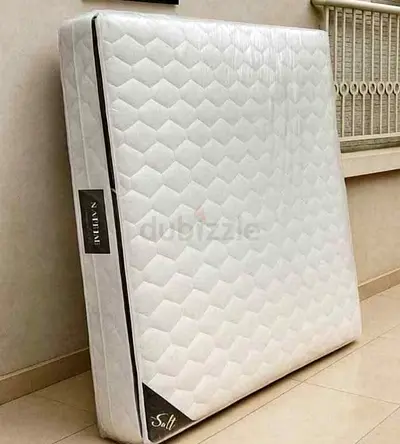 Brend New King size 180x200 spring Top memory foam matress Available