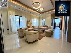Villa with a rooftop terrace, elevator, electricity, water, and air conditioning. Freehold ownership