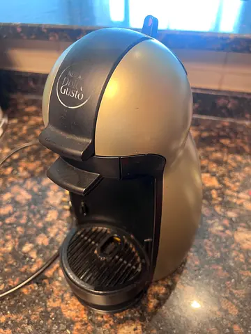 nescafe coffee machine - the big capsule
