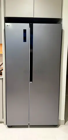 LG Side-by-Side Refrigerator / Fridge (with warranty)