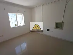 One bedroom and living room / Large area / Special price / On the main road /