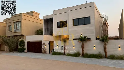 A villa with all electricity and water fees included, on the main street, ready to move in, in the