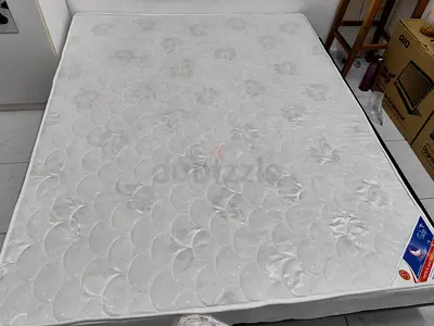 mattress (bed)