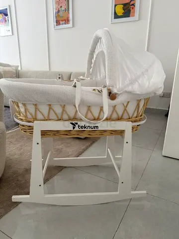 Baby Rocking Bassinet with Hood - White