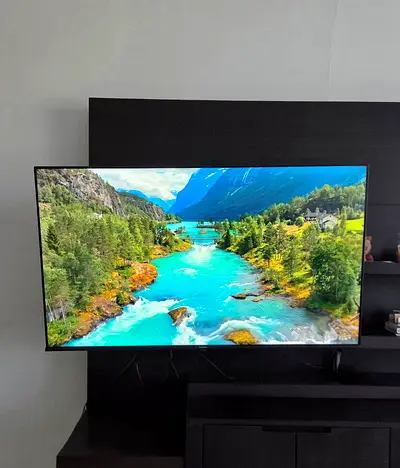 Hisense 4K TV - 55 inches