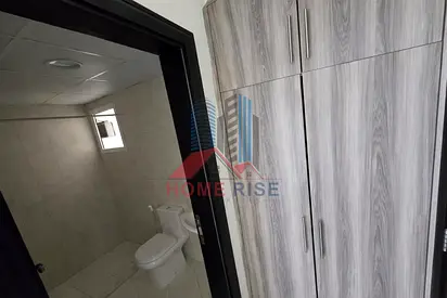 Lavish 1BR/ Wardrobes With Free Covered Parking / Close To Safari Mall