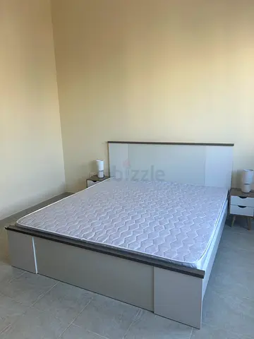King size bed and mattress