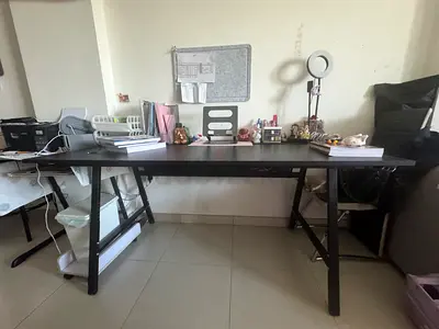 IKEA LARGE ADJUSTABLE HEIGHT BLACK DESK 160x80cm(ONLY USED FOR 2 months)