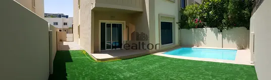 Vacant | 5 Bed with Private Pool | Affordable