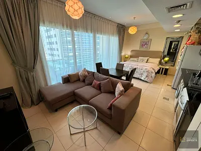 FULLY FURNISHED| FULLY FITTED | READY TO MOVE