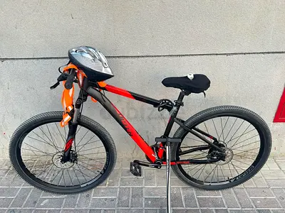 Upten Mountain Bike 29” – Excellent Condition + Accessories