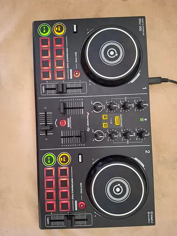 Smart Dj controller DDJ - 200.