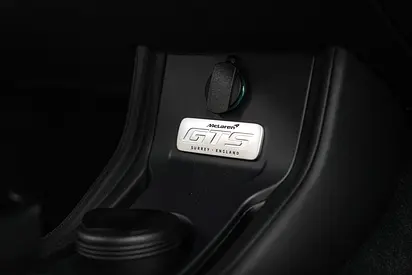 2025 Mclaren GT — миниатюра 15