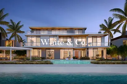 Luxury Living | 6BR Beach Villa | OP price