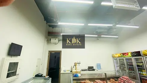 Prime Shop Space | Ideal for Any Business | Ready