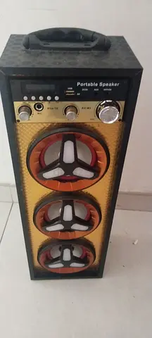 Portable Tower Speaker with Triple Drivers - Good Working Condition