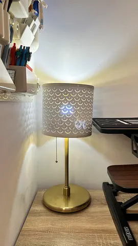 Table lamp