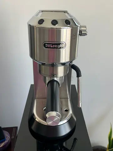 Delonghi coffee machine
