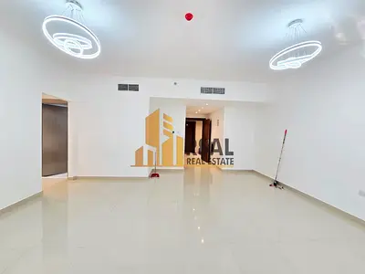 Modren And Luxery 2Bhk Apprtment With Huge Size Balcony