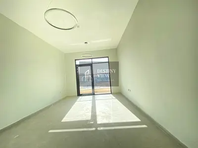 BRAND NEW \\ LAVISH 2-BHK \\ WITH BALCONY + PARKING'