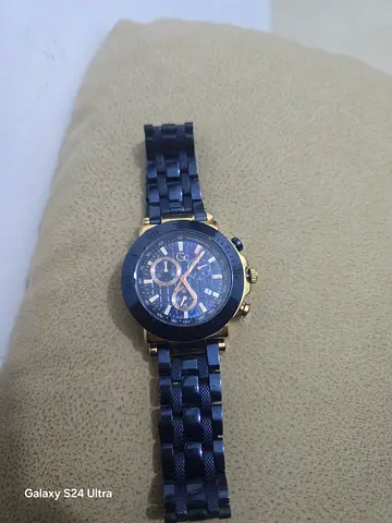 Black and Gold Mens Chronograph Watch - Used