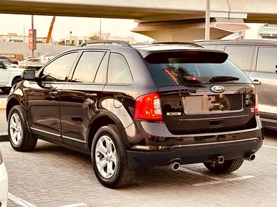 2014 Ford Edge SEL-AWD-full service from agenc-immaculate condition inside and out-100% Everything!