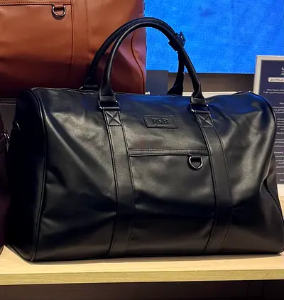 R and B Travel Bag (Black Color)