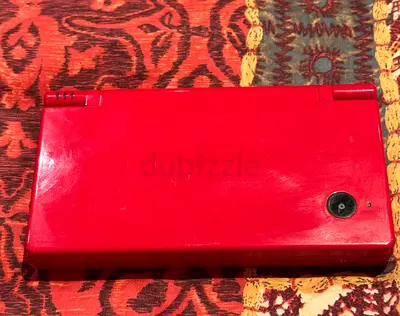 Nintendo Dsi 32gb red