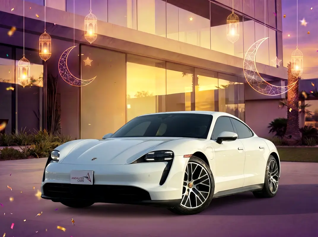 Porsche Taycan 2022 — photo 1 of 20