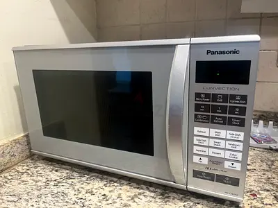 Microwave Panasonic with baking