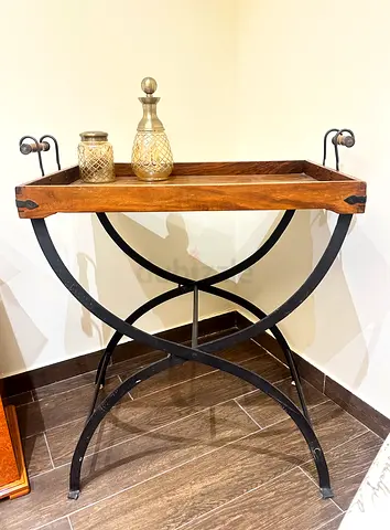 Sold wood tray with metal stand