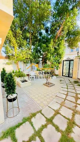 Luxury 5BR Villa with Private Pool