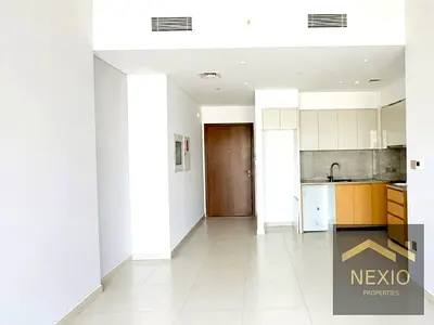 شقة بغرفة نوم واحدة | إطلالة على برج خليفة | برج رويال داون تاون