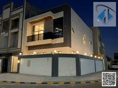 Corner villa, two floors, prime location, freehold, open to all nationalities