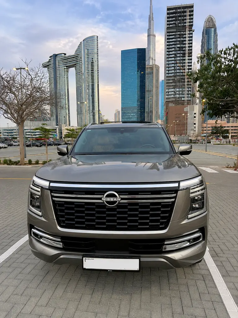 Nissan Patrol 2025 — photo 1 of 10