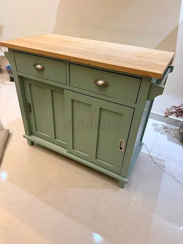 Crate and barrel kitchen island like new