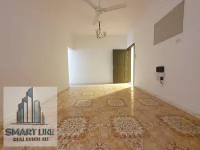 LOOKING BEAUTIFUL LAYOUT 2 BHK WITH BALCONY AN SAPLIT AC JUST FOR RENT 34K