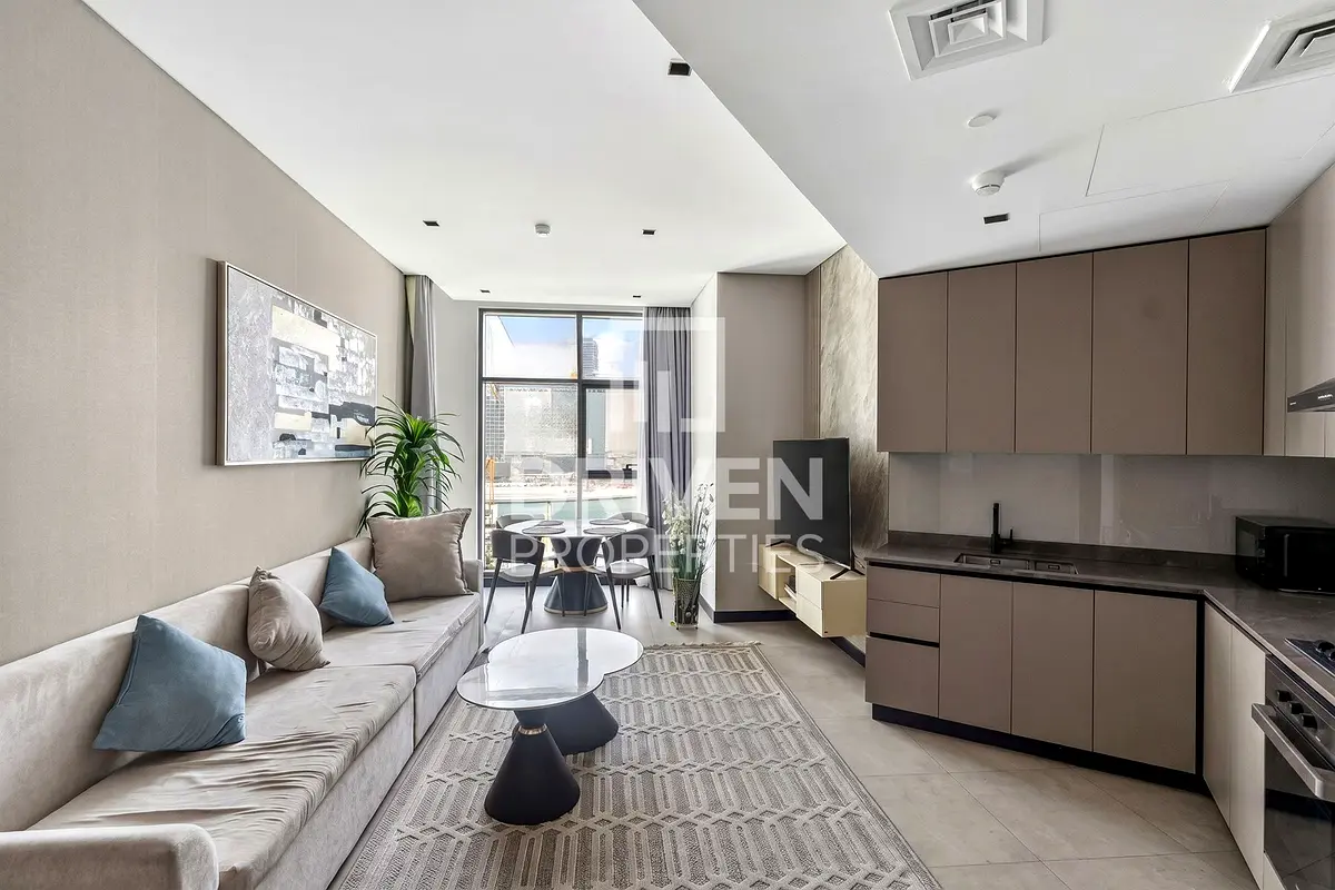 Majestic Burj and Canal Views | Furnished | Vacant