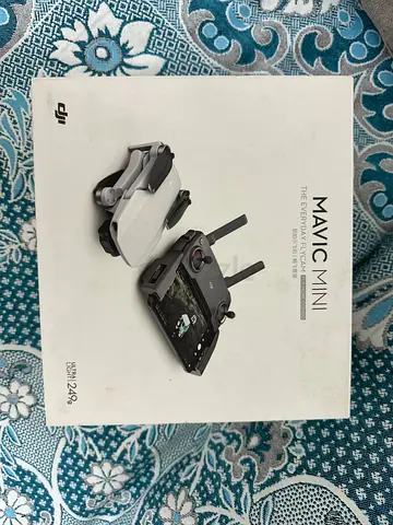 DJI Mavic Mini Drone (249g) with Controller - Good Condition