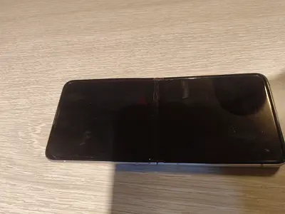 Samsung Flip 3 Mobile